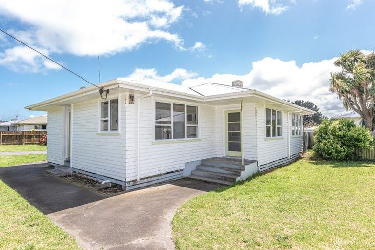 Photo of property in 51 Mosston Road, Castlecliff, Whanganui, 4501