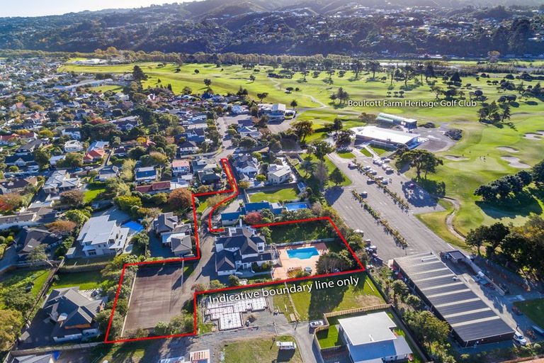 Photo of property in 32 Military Road, Boulcott, Lower Hutt, 5010