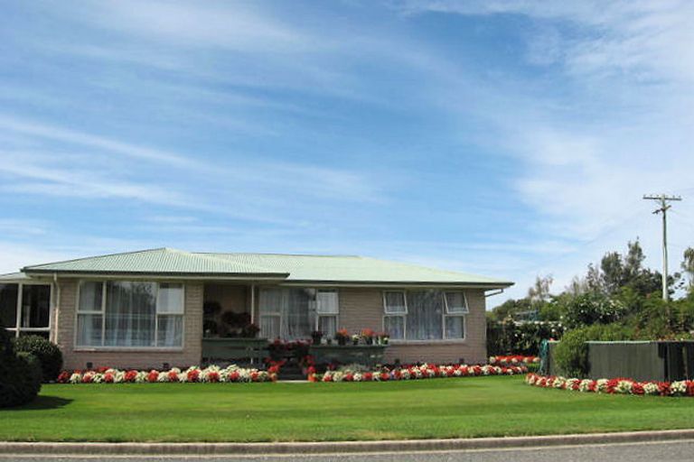 Photo of property in 73 Tancred Street, Rakaia, 7710