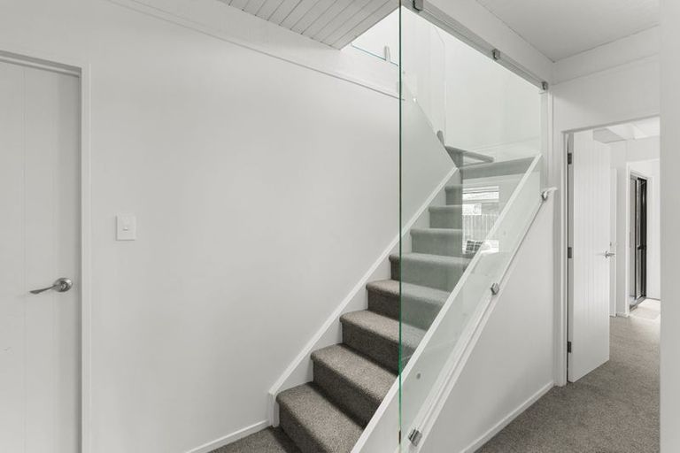 Photo of property in 31 Dovedale Avenue, Ilam, Christchurch, 8041