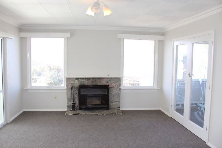 Photo of property in 61 Isadore Road, Saint Clair, Dunedin, 9012