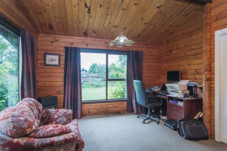 Photo of property in 10 Hillview Place, Pleasant Point, 7903