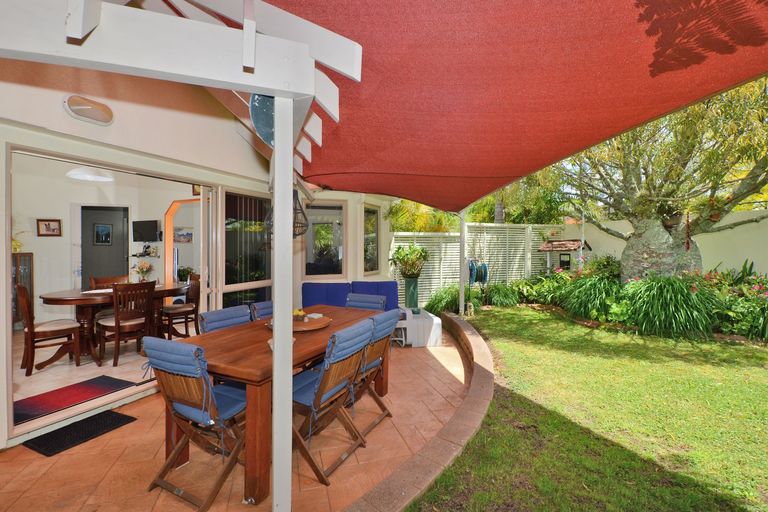 Photo of property in 1a Kotare Crescent, Maunu, Whangarei, 0110