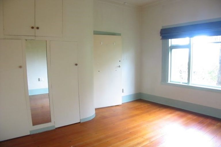 Photo of property in 141 Geraldine Street, Edgeware, Christchurch, 8013