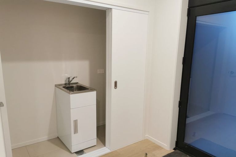 Photo of property in 46 Walter Merton Road, Hobsonville, Auckland, 0616