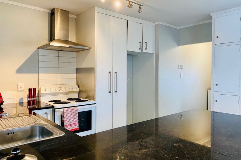 Photo of property in 12 John Street, Mangere East, Auckland, 2024