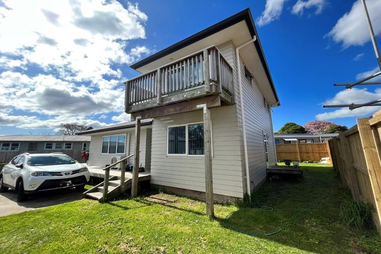 Photo of property in 16a Harrow Place, Manurewa, Auckland, 2102