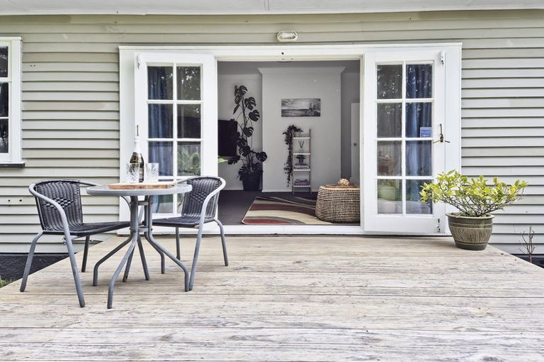 Photo of property in 11 Seddon Street, Naenae, Lower Hutt, 5011