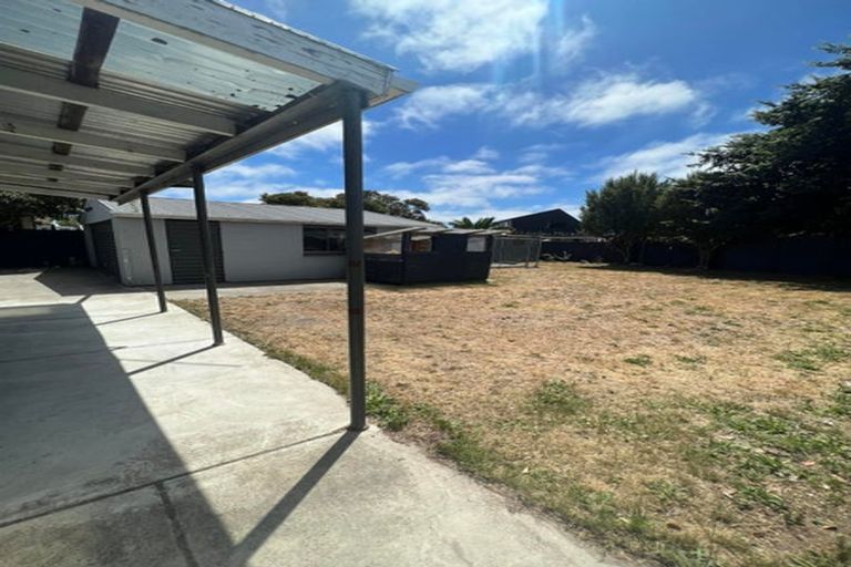 Photo of property in 35 Chartwell Street, Burwood, Christchurch, 8083