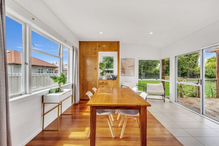 Photo of property in 911 Rangiora Street, Mahora, Hastings, 4120