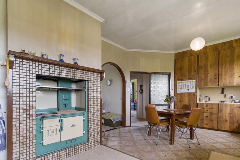 Photo of property in 107 Timaru Road, Waimate, 7980