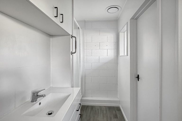 Photo of property in 1a-d Aparima Street, Gore, 9710