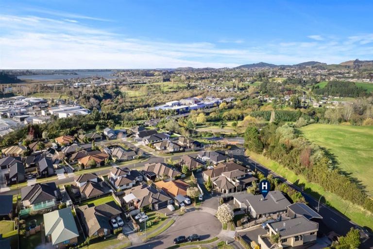 Photo of property in 16 Formosa Place, Pyes Pa, Tauranga, 3112