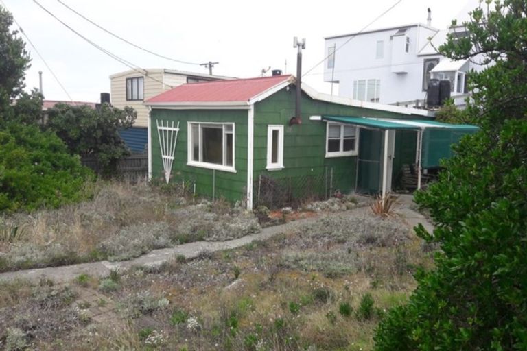 Photo of property in 63 Hillview Road, Birdlings Flat, Little River, 7591