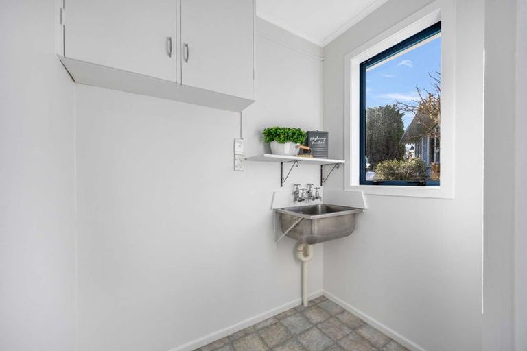 Photo of property in 4 Glenamoy Crescent, Johnsonville, Wellington, 6037