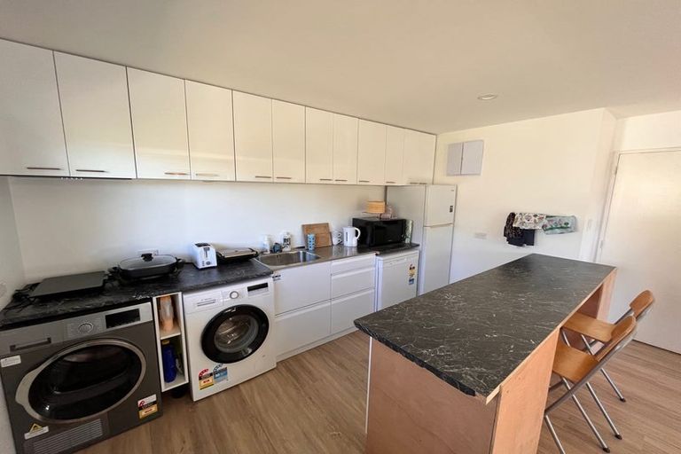 Photo of property in 23b Arawata Terrace, Fernhill, Queenstown, 9300