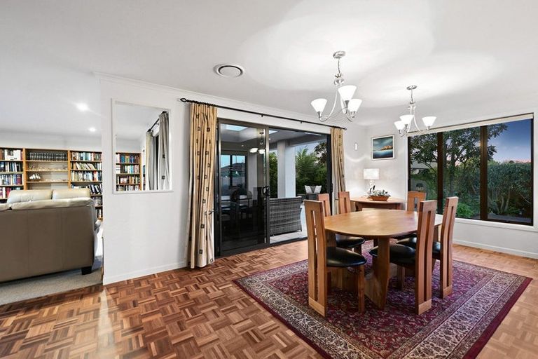 Photo of property in 2 Sovereign Place, Rototuna North, Hamilton, 3210