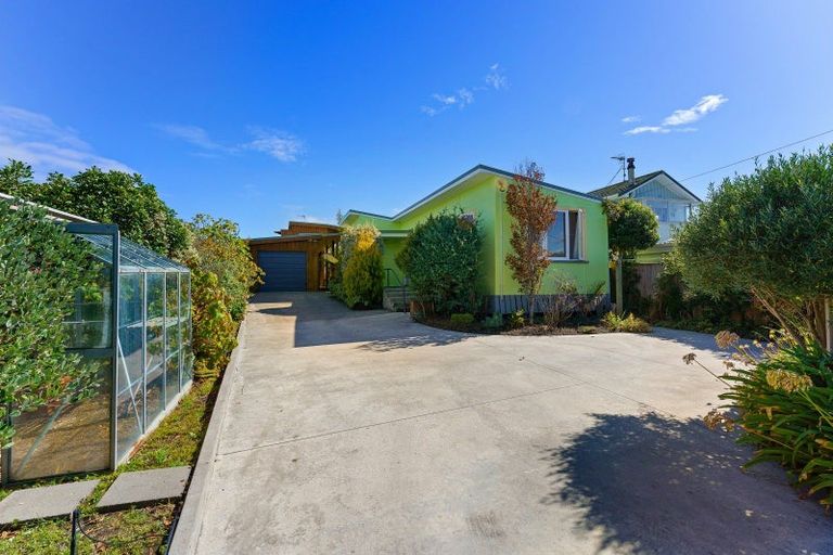 Photo of property in 31 Kapiti Lane, Otaki Beach, Otaki, 5512