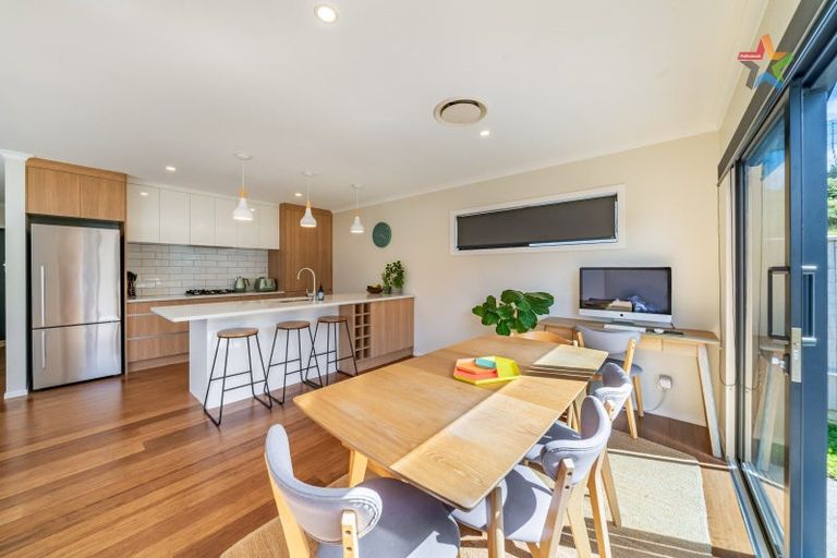 Photo of property in 8 Richard Sadleir Way, Belmont, Lower Hutt, 5010