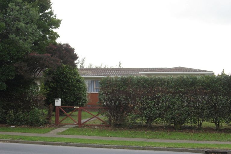 Photo of property in 1/147 Mahia Road, Wattle Downs, Auckland, 2103