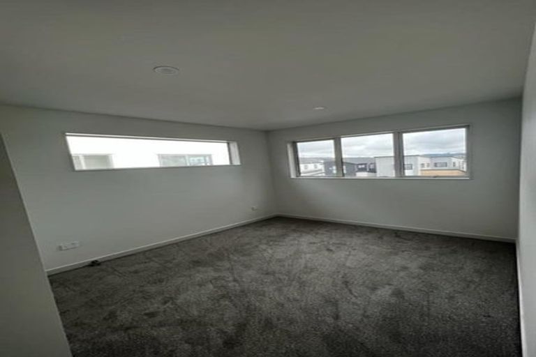 Photo of property in 31 Clara Road, Silverdale, 0932