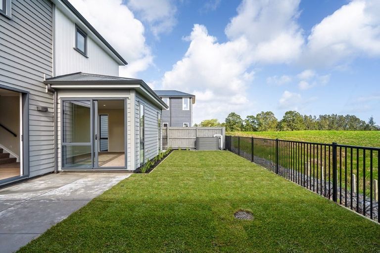 Photo of property in 22 Oyster Drive, Whenuapai, Auckland, 0618