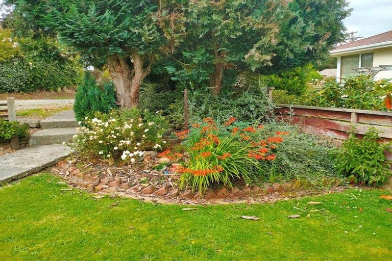 Photo of property in 107 Main Road, Wainuiomata, Lower Hutt, 5014