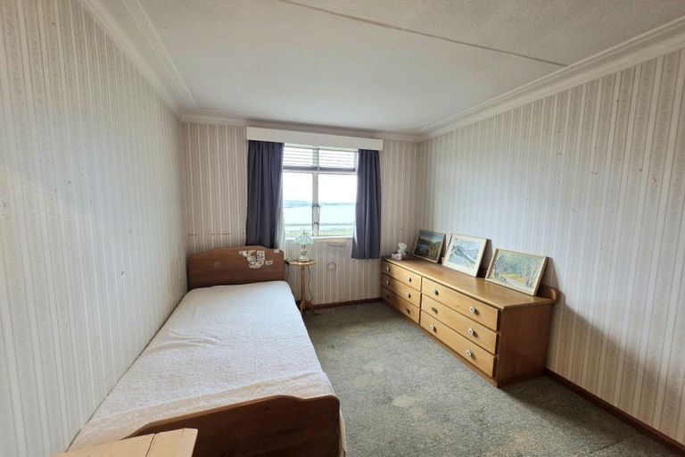 Photo of property in 2 Avon Street, South Hill, Oamaru, 9400