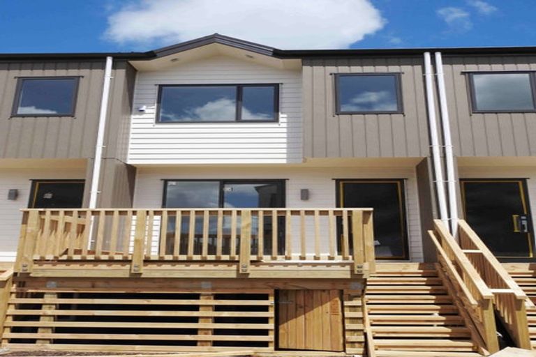 Photo of property in 4/15 Rush Place, Mangere, Auckland, 2022
