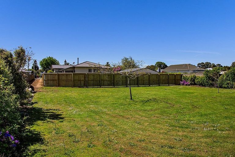 Photo of property in 7a Disraeli Street, Hawera, 4610