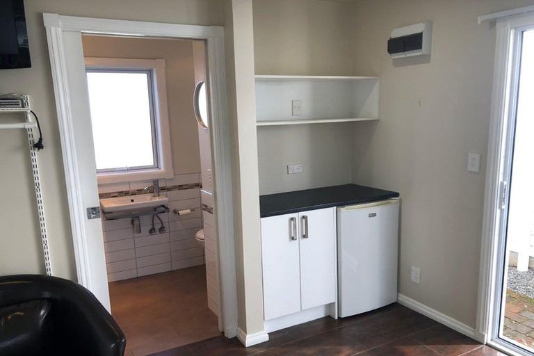 Photo of property in 582 Fergusson Drive, Trentham, Upper Hutt, 5018