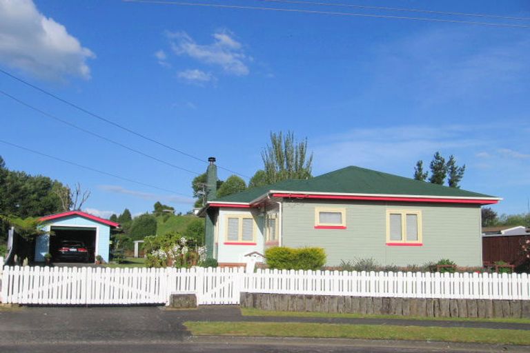 Photo of property in 8 Little Road, Taumarunui, 3920