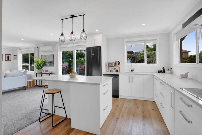 Photo of property in 177 Govett Avenue, Frankleigh Park, New Plymouth, 4310