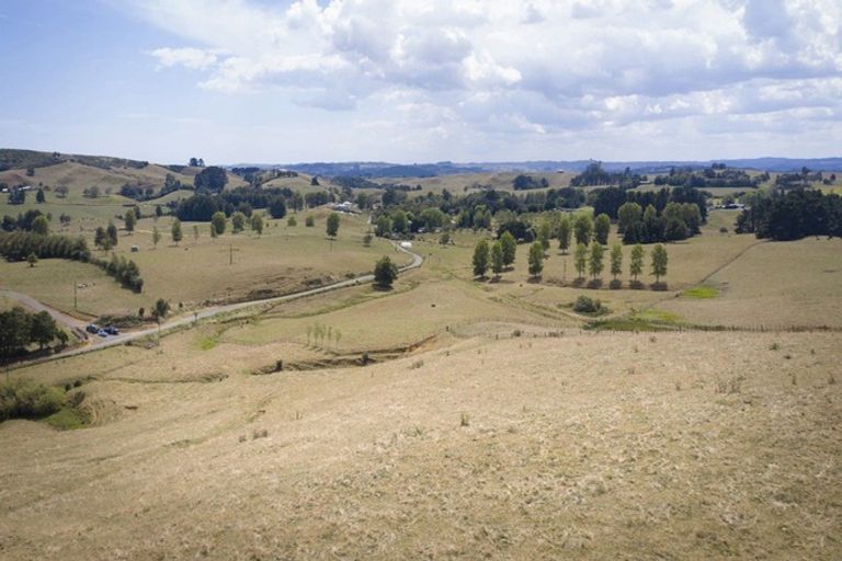 Photo of property in 95 Wrights Road, Raglan, 3295