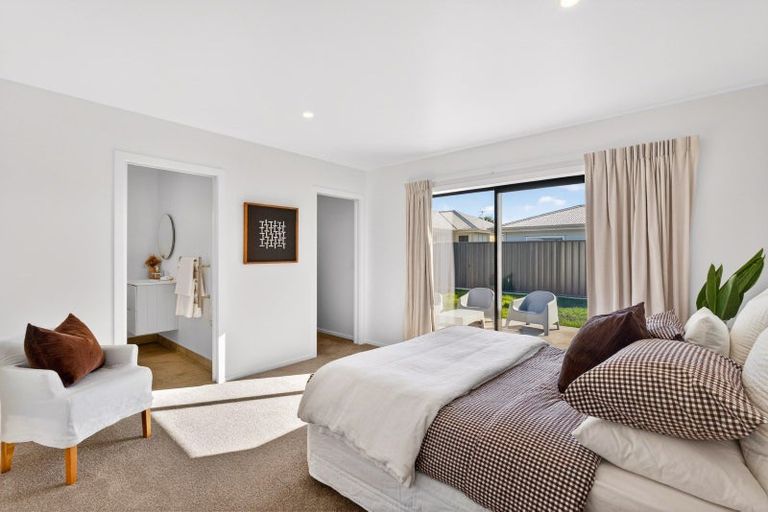 Photo of property in 49 Wai Whatu Street, Meeanee, Napier, 4110