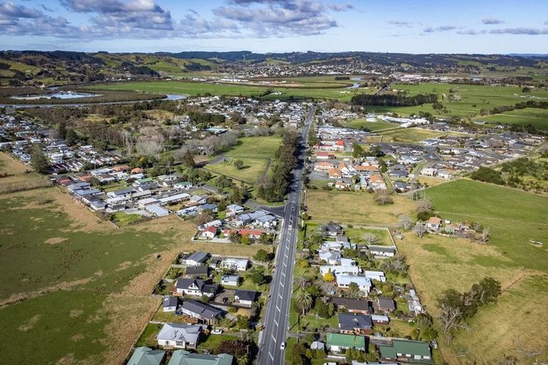 Photo of property in 217a Parkhurst Road, Parakai, 0830
