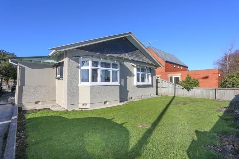 Photo of property in 86 Matipo Street, Riccarton, Christchurch, 8041