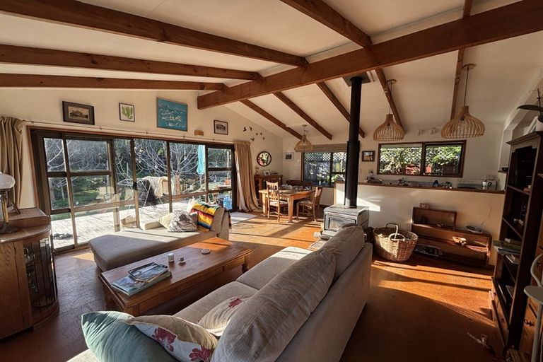 Photo of property in 8 Jeep Road, Raumati South, Paraparaumu, 5032