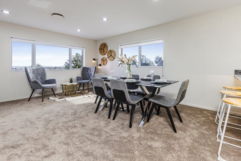 Photo of property in 134 Keri Vista Rise, Papakura, 2110