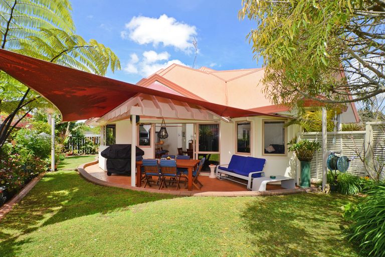 Photo of property in 1a Kotare Crescent, Maunu, Whangarei, 0110