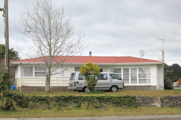 Photo of property in 201 Achilles Avenue, Whangamata, 3620