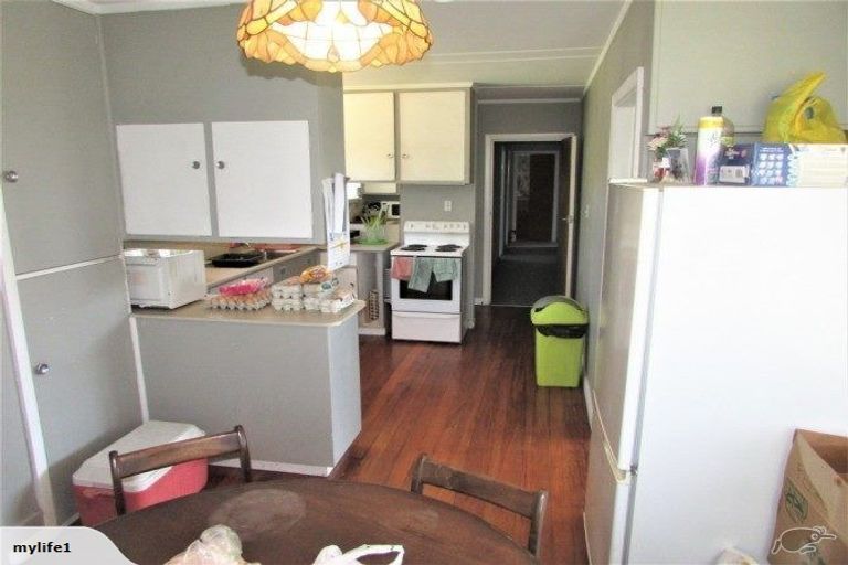 Photo of property in 37 Princes Street, Waikari, 7420