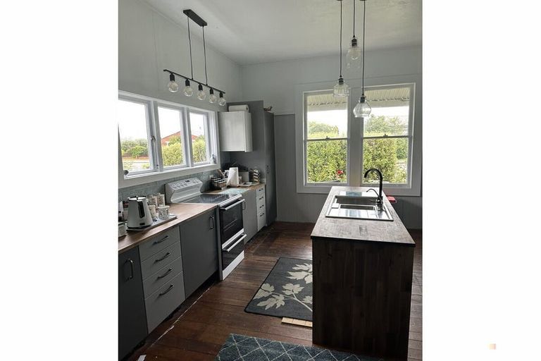 Photo of property in 55 High Street, Waimate, 7924