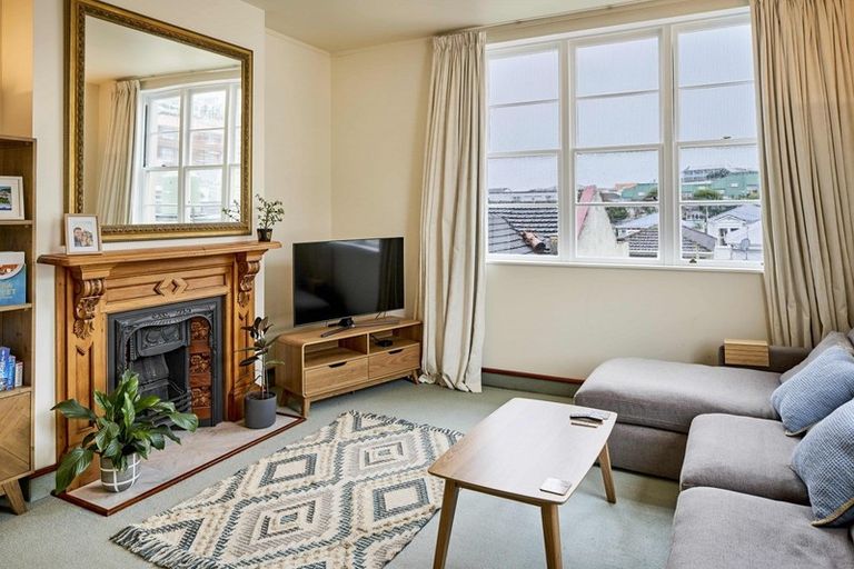 Photo of property in 10/37 Majoribanks Street, Mount Victoria, Wellington, 6011