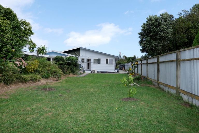 Photo of property in 18a Marere Avenue, Paraparaumu, 5032