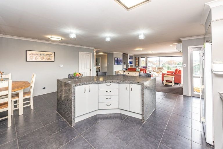 Photo of property in 37 Mason Terrace, Gonville, Whanganui, 4501