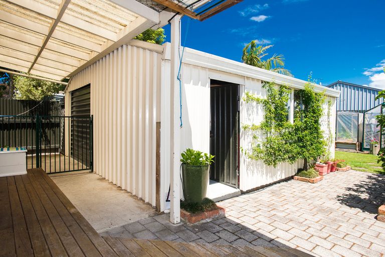 Photo of property in 2 Central Street, Whataupoko, Gisborne, 4010