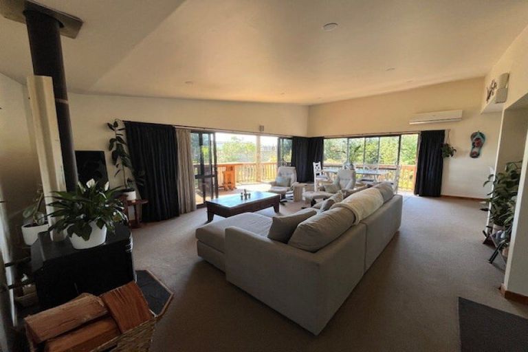 Photo of property in 7 Via Aroha, Waitarere Beach, Levin, 5510