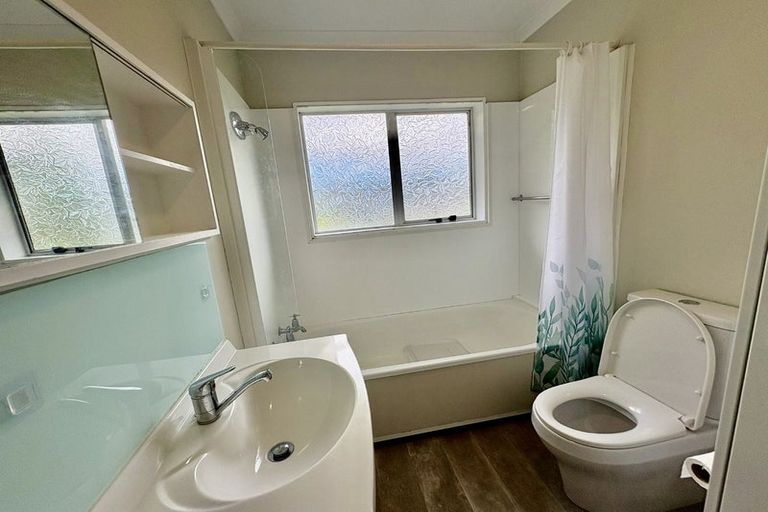 Photo of property in 1/10 Petherick Crescent, Johnsonville, Wellington, 6037