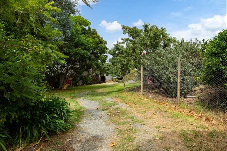 Photo of property in 9 Pakiri Road, Leigh, Warkworth, 0985